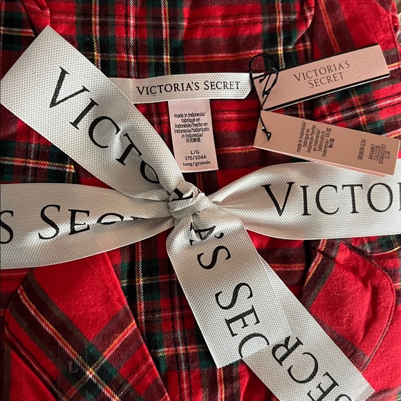 Victoria's Secret Thermal Pajama Set NWT New in Factory Package Nwt - Picture 2 of 16